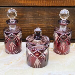CONJUNTO DE TOILETTE executado em CRISTAL