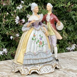 Figurine em porcelana