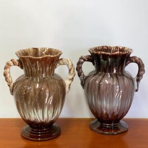 Par de vasos  de cerâmica da Alemanha Ocidental