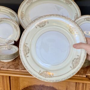 CONJUNTO DE JANTAR em PORCELANA fina JAPONESA